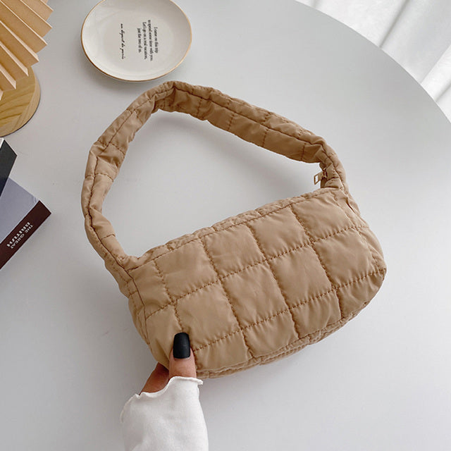 Lattice Pattern Shoulder Bag